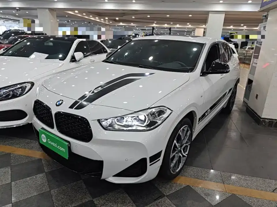 BMW X2 sDrive25i Shadow Night Edition 2021