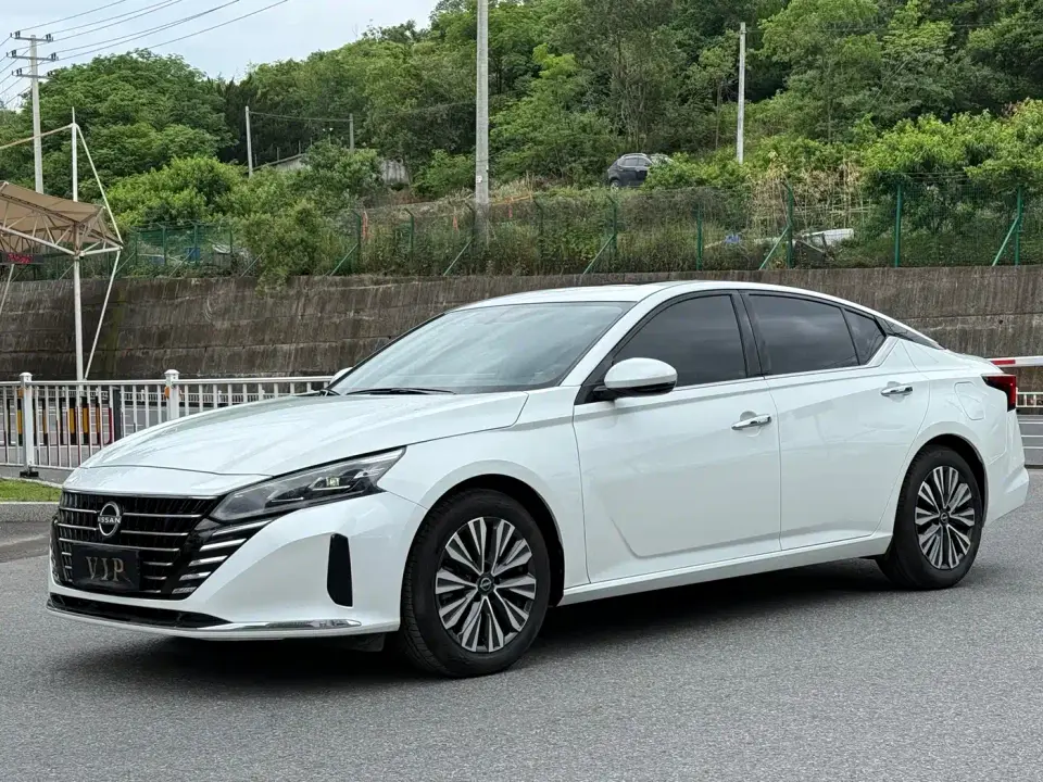 Nissan Teana 2.0L XE Sincere Edition 2025