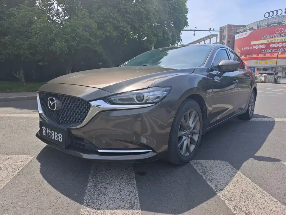 Mazda Atenza 2.0L Skyactiv Luxury 2021