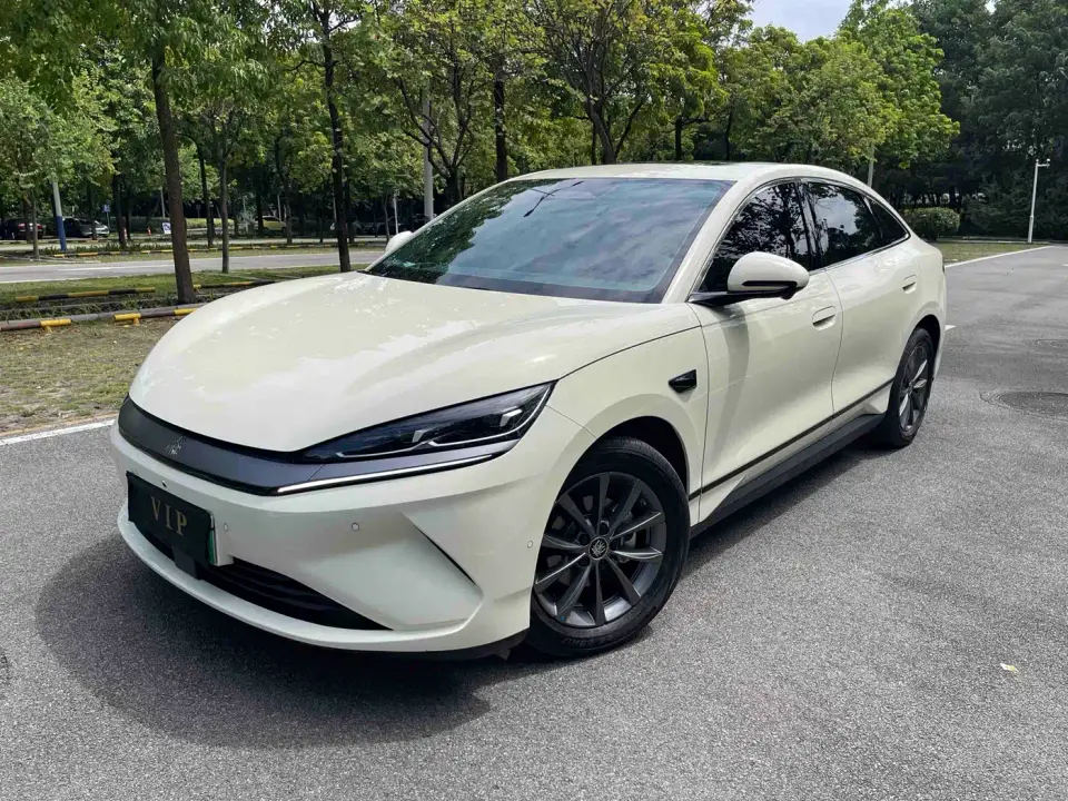 BYD Qin L EV 470KM Leading Edition 2025