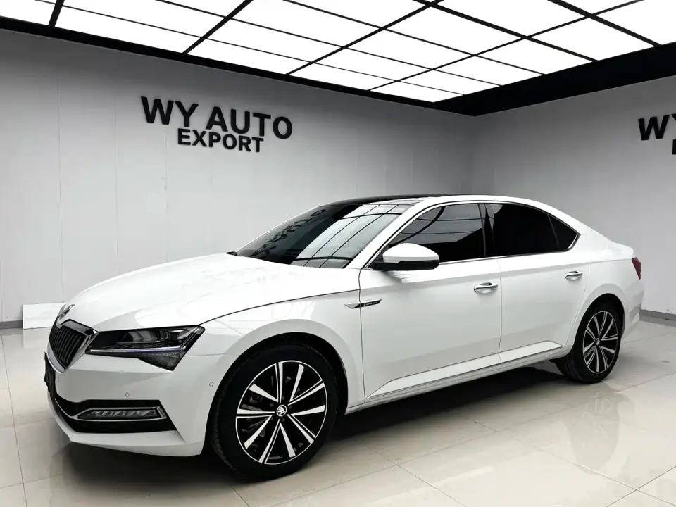 Skoda Superb TSI280 DSG Premium Edition 2024