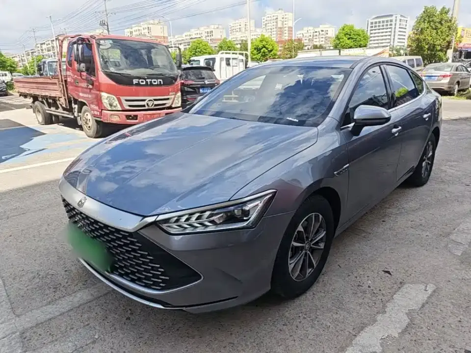 BYD Qin PLUS Glory Edition DM-i 55KM Leading 2024