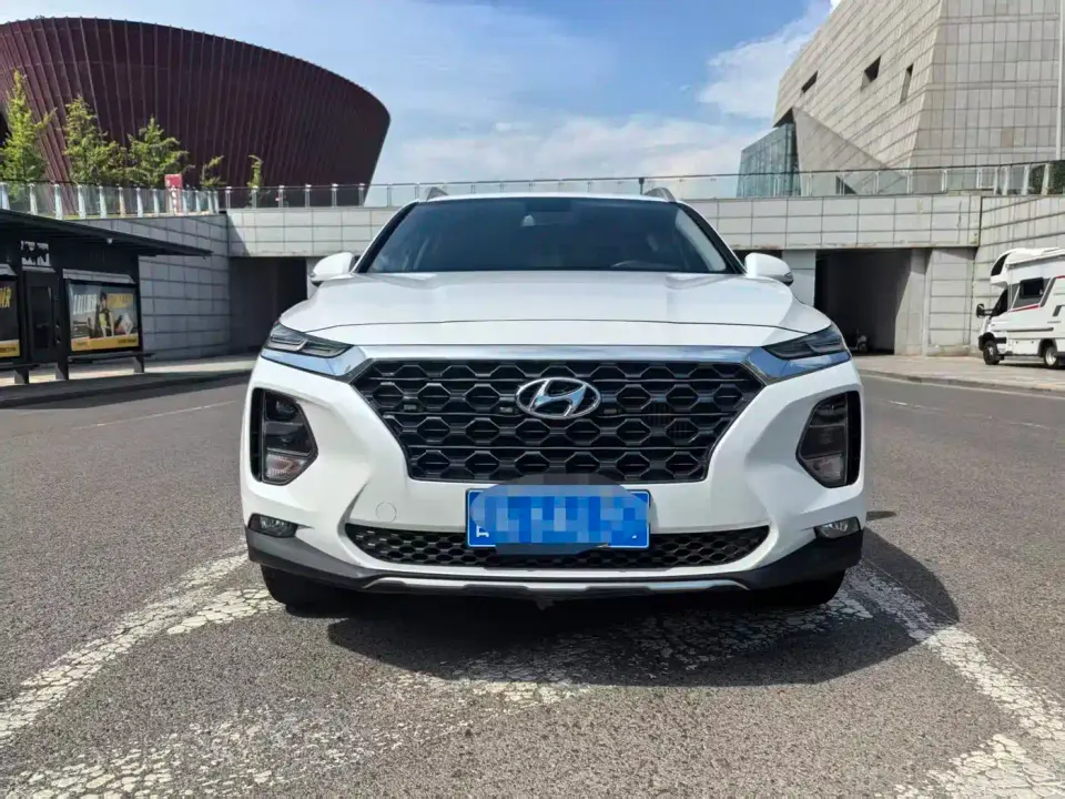 Hyundai Santa Fe Model 380 TGDi GLS Automatic 2WD Luxury Version China V 2019