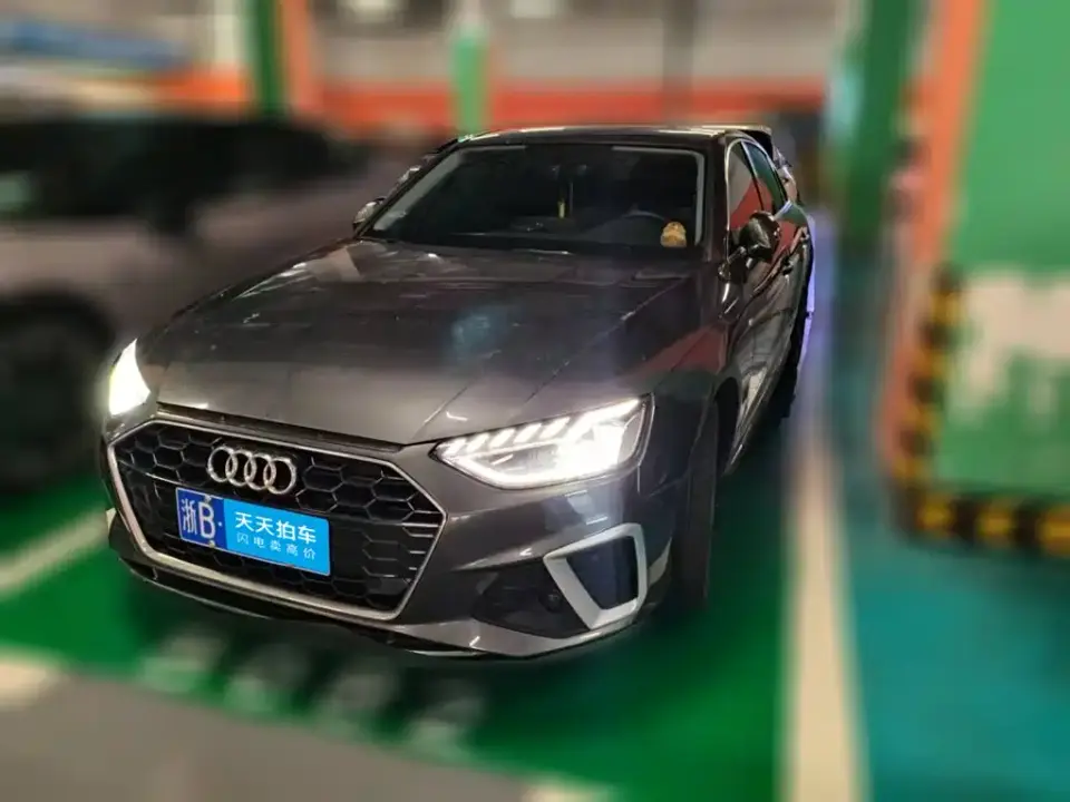 Audi A4L 40 TFSI Fashion Dynamic 2024