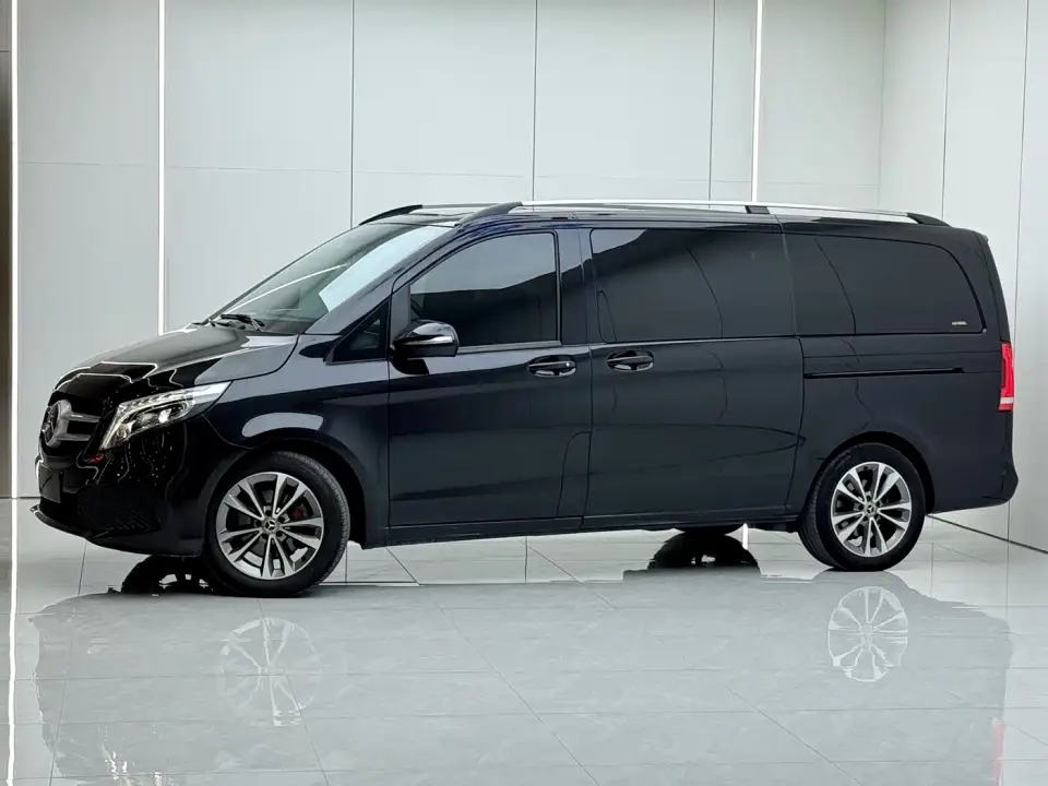 Mercedes-Benz V-Class V 260 Pilot Edition 2022