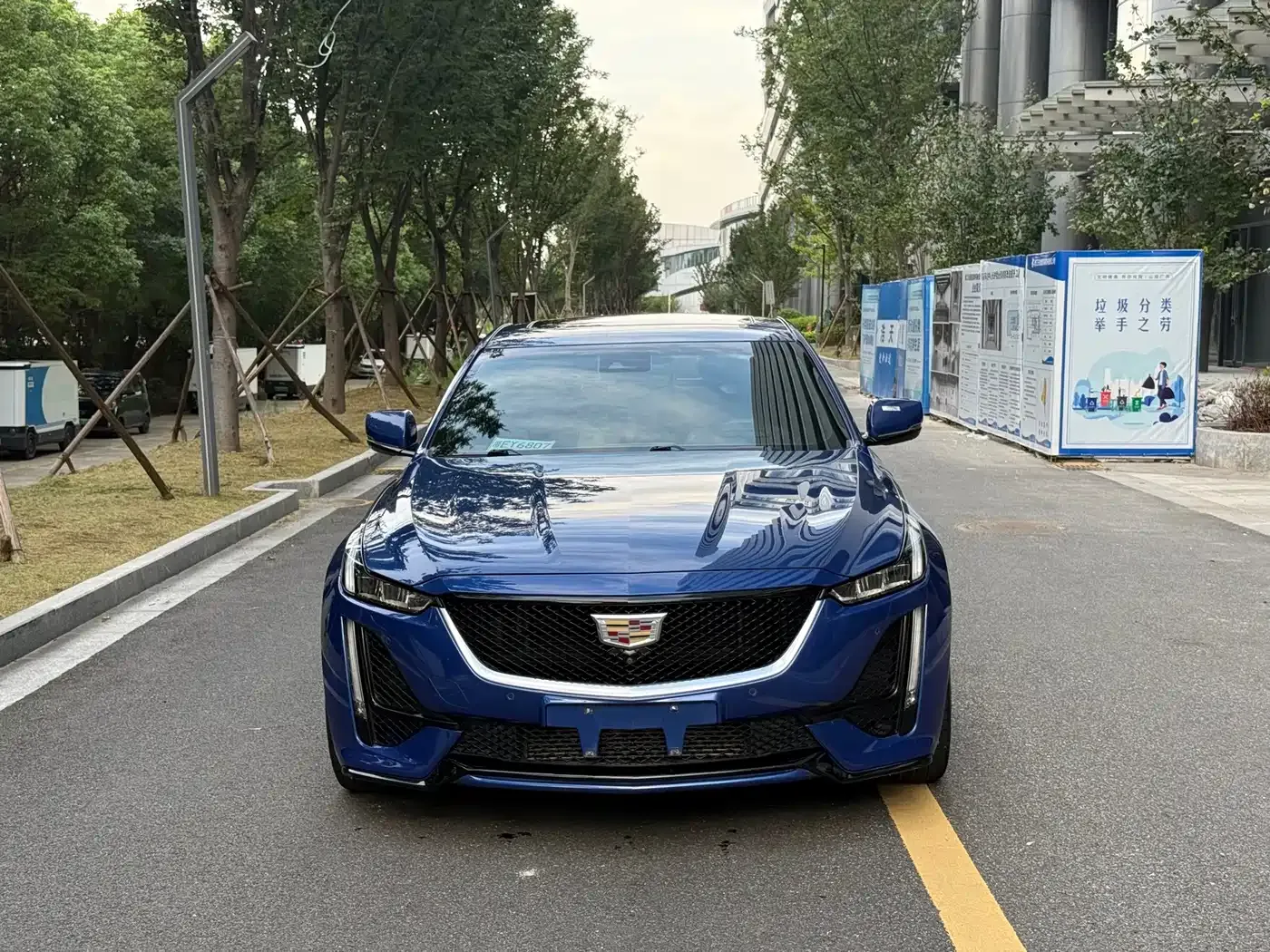 Cadillac CT5 Facelift 28T Platinum Sport Edition 2020 — фото 2