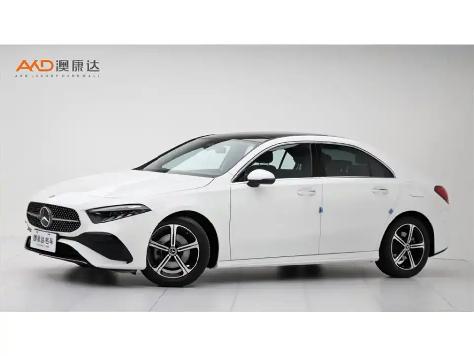 Mercedes-Benz A-Class A 200 L Fashion Edition 2024