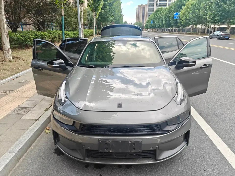 Lynk & Co 03 2.0TD Auto Jin Champion Edition 2021