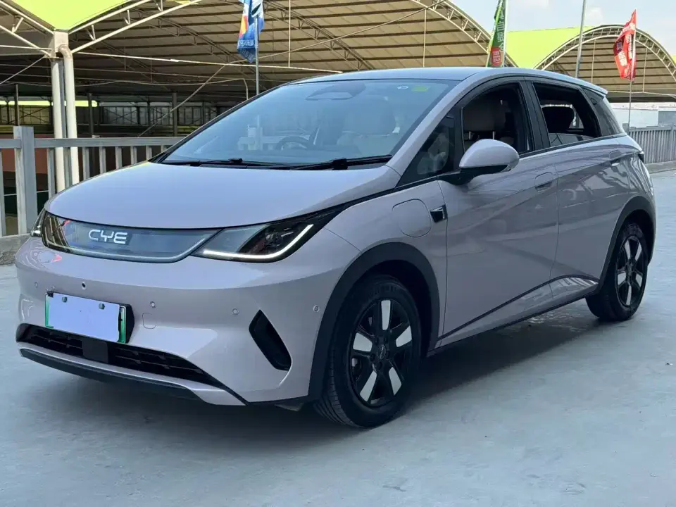 BYD Dolphin Smart Drive Edition 410km Fashion Version 2025