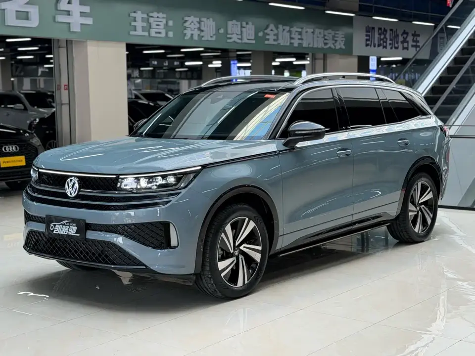 Volkswagen Talagon 380TSI 4WD R-Line Touring Edition 2024