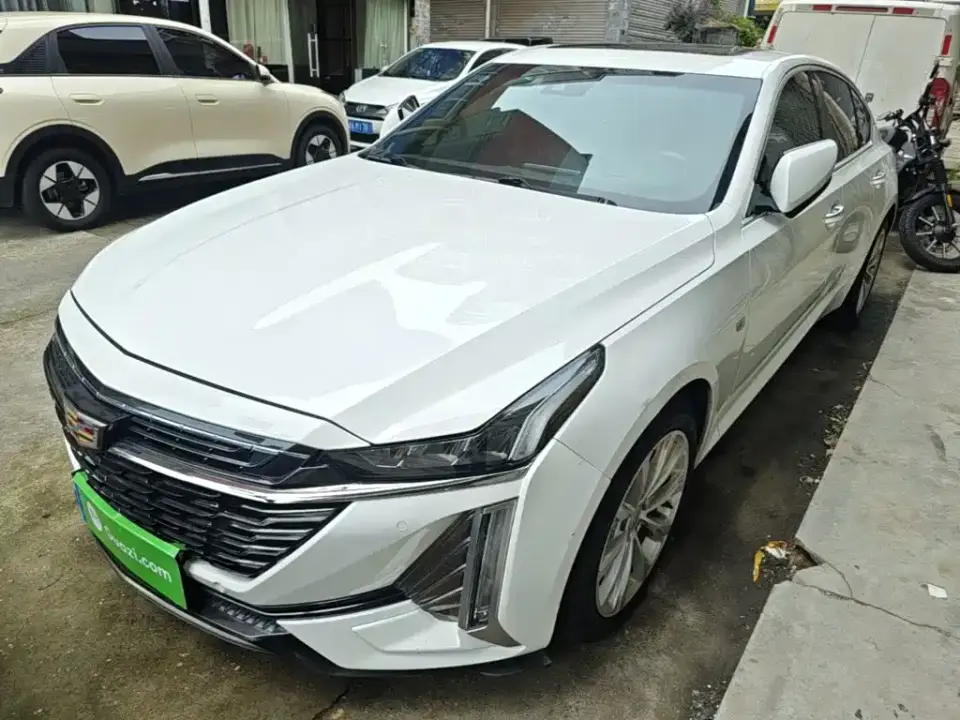 Cadillac CT5 28T Luxury (Standard) 2022