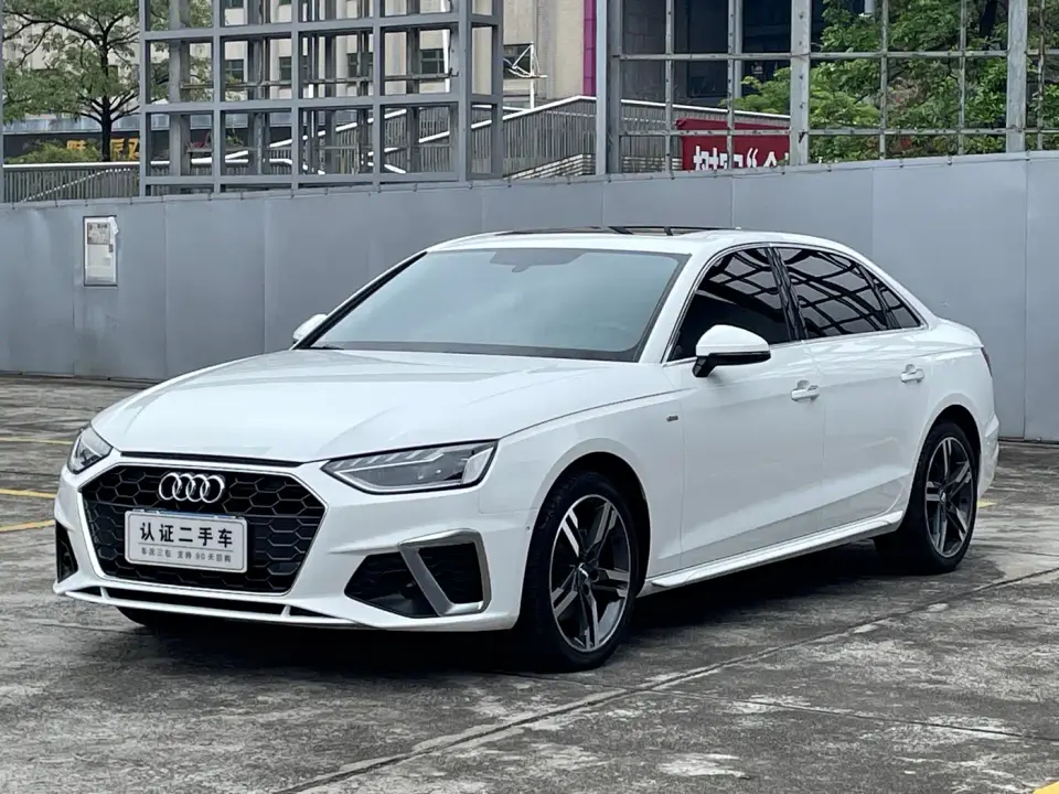 Audi A4L 40 TFSI Luxury Dynamic 2021