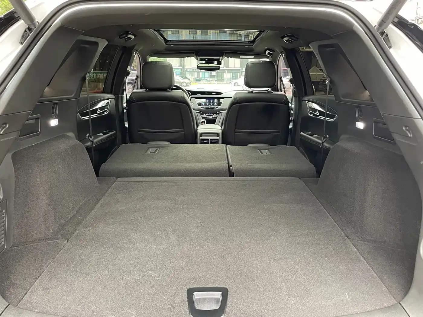 Cadillac XT5 Facelift 28T Luxury Model 2020 — фото 28