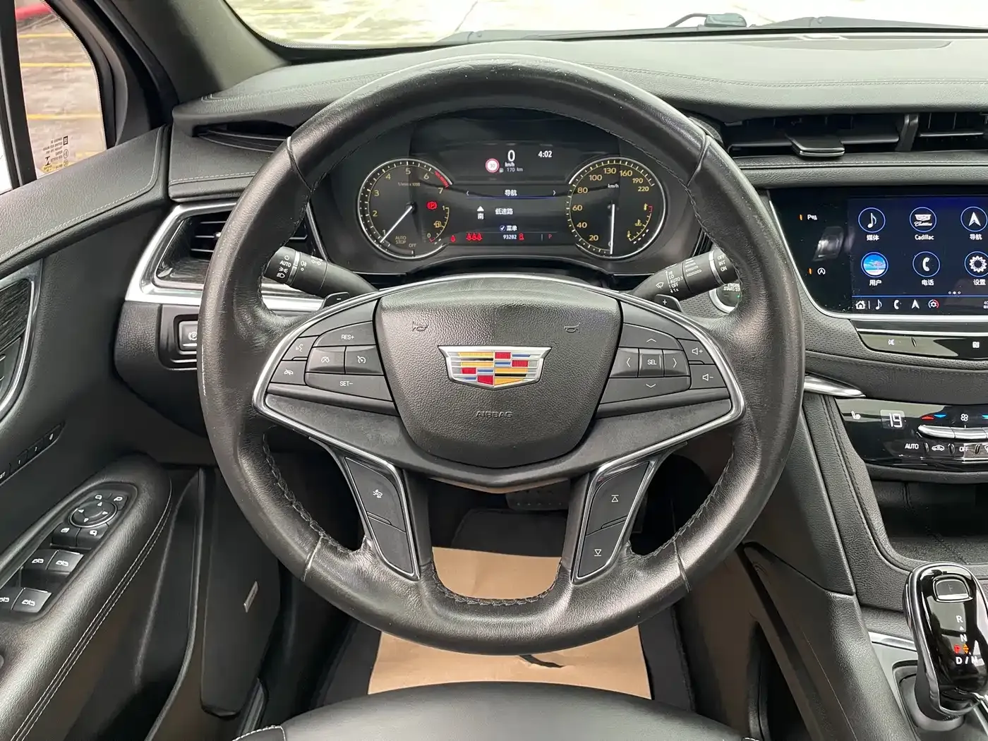 Cadillac XT5 Facelift 28T Luxury Model 2020 — фото 16