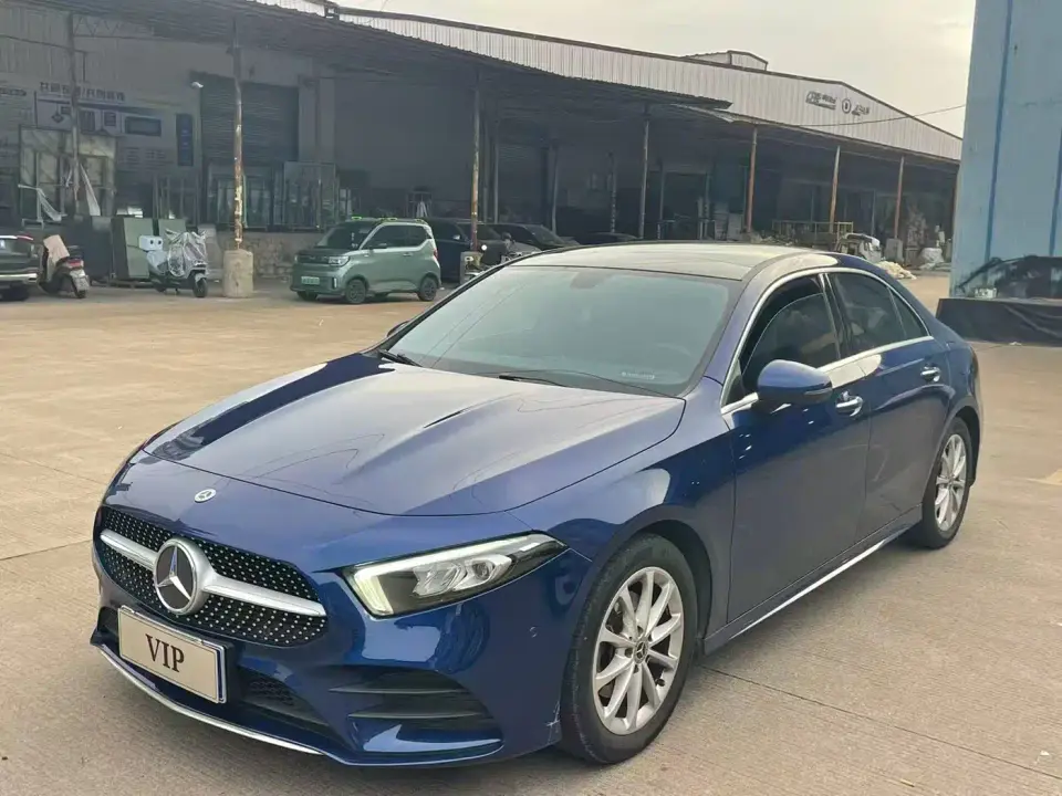 Mercedes-Benz A-Class A 200 L Sport Sedan Fashion Edition 2021