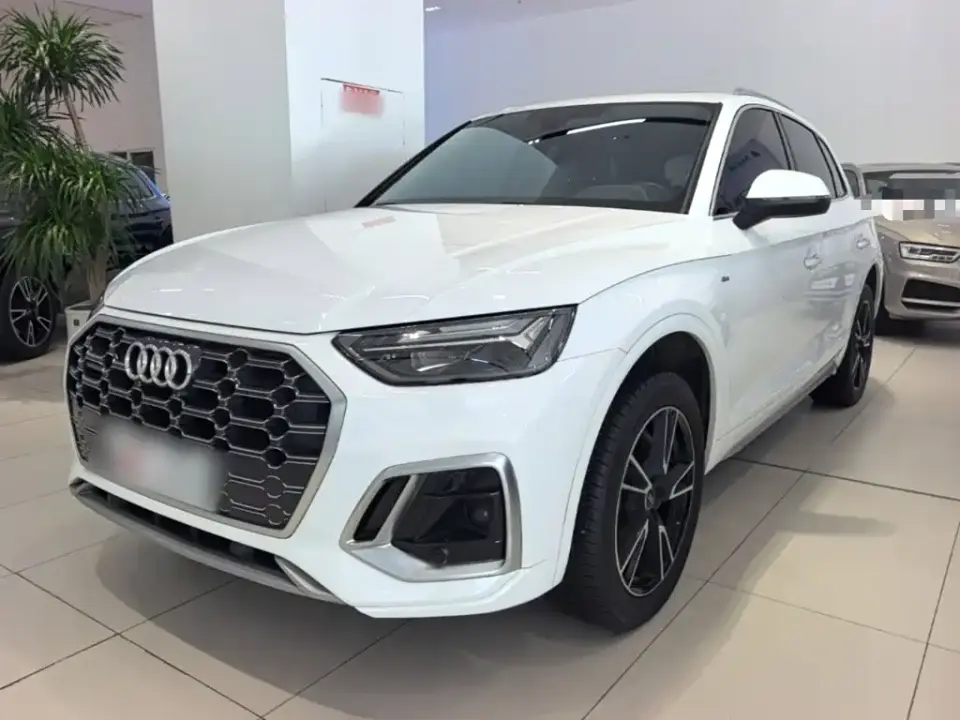 Audi Q5L Model 40 TFSI Fashion Dynamic 2024