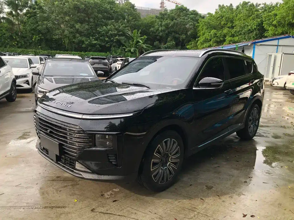 Jetour X70 PLUS 1.5T Luxury 7-seater 2025