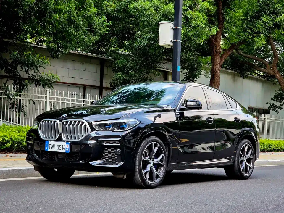 BMW X6 Facelift xDrive40i Exclusive M Sport Package 2023