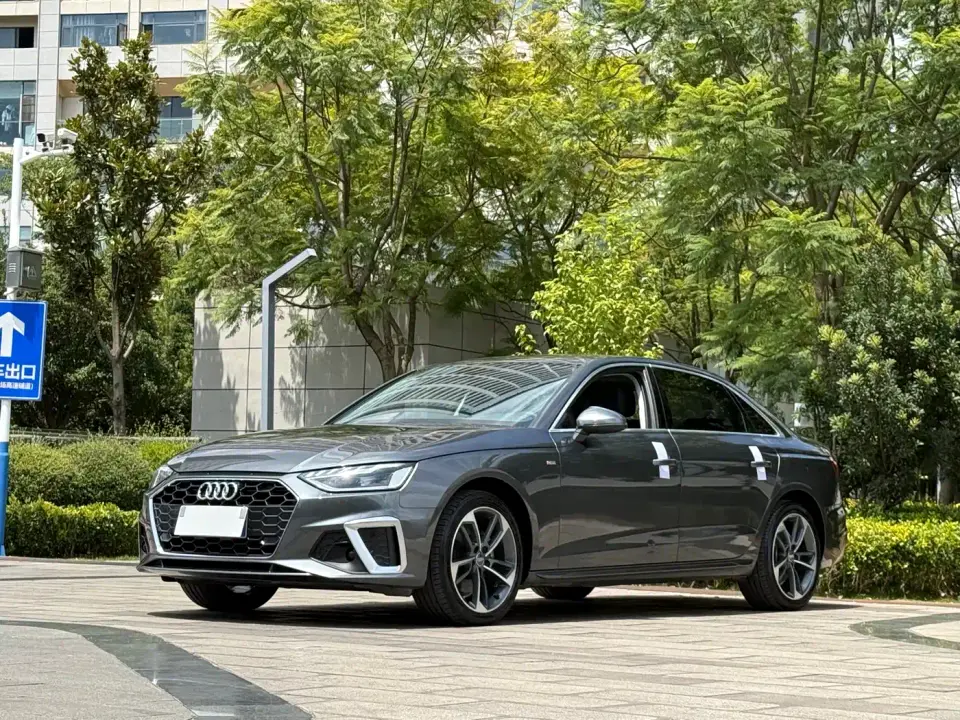 Audi A4L 40 TFSI Fashion Dynamic Edition 2020