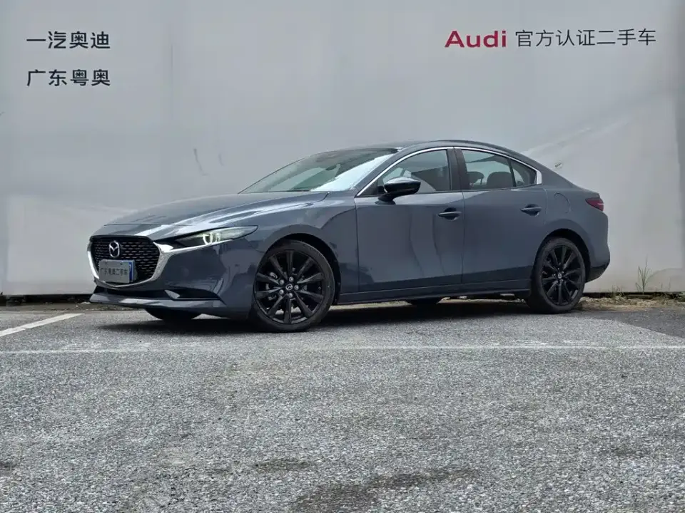 Mazda Mazda3 Axela 2.0L Automatic Quality Black Obsidian Edition 2023