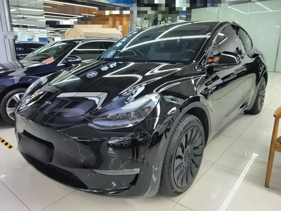 Tesla Model Y Facelift Long Range All-Wheel Drive Version 2023