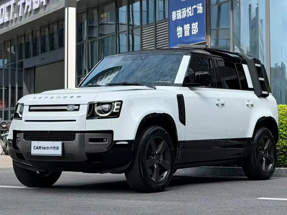 Land Rover Defender 110 3.0T P400 X-DYNAMIC HSE 2024
