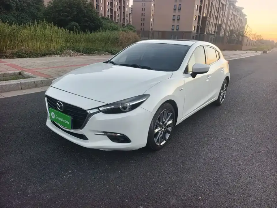 Mazda Mazda3 Axela Hatchback 2.0L Automatic Luxury China V 2019
