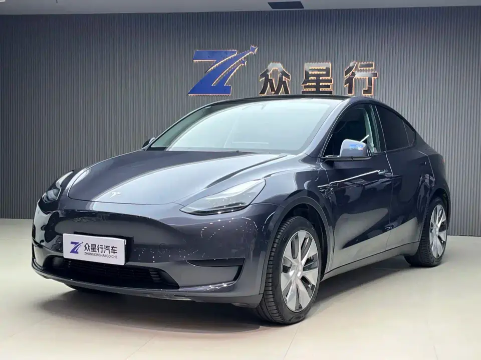 Tesla Model Y Facelift Rear-Wheel Drive Version 2023