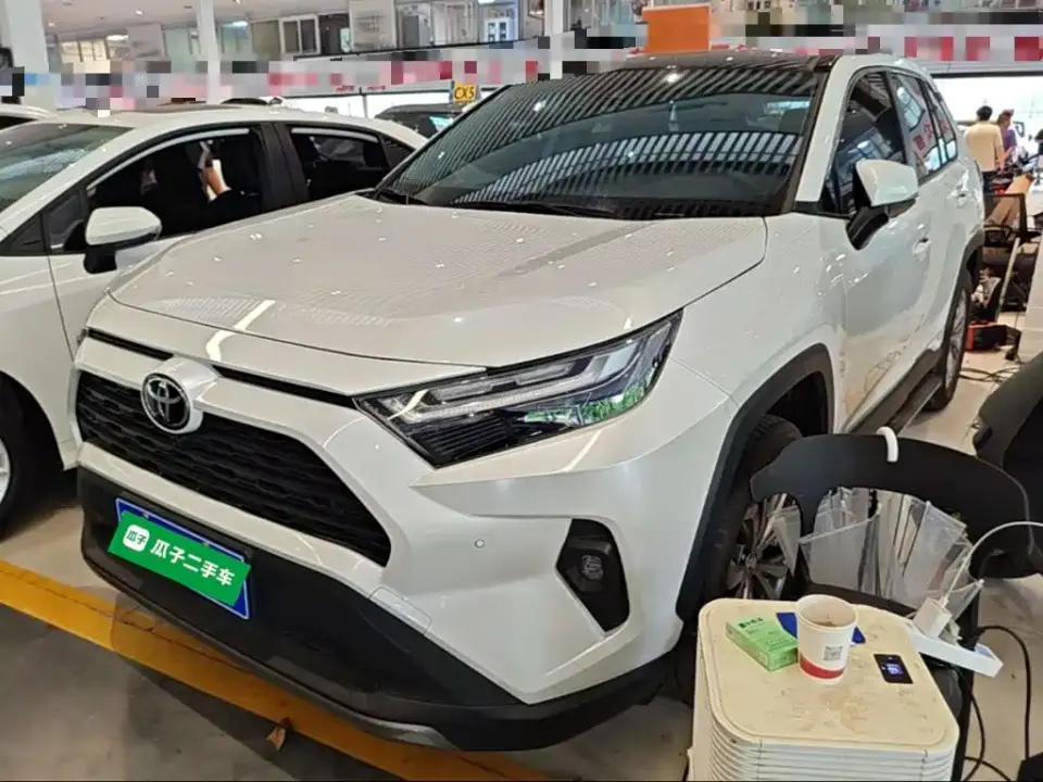 Toyota RAV4 Rongfang 2.0L CVT FWD Style Plus Edition 2024