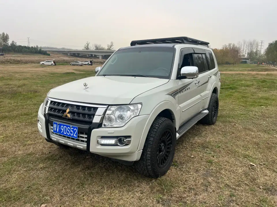 Mitsubishi Pajero (Import) 3.0L Auto Luxury Version 2019