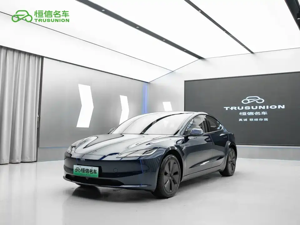 Tesla Model 3 Model Rear-Wheel Drive Edition 2026