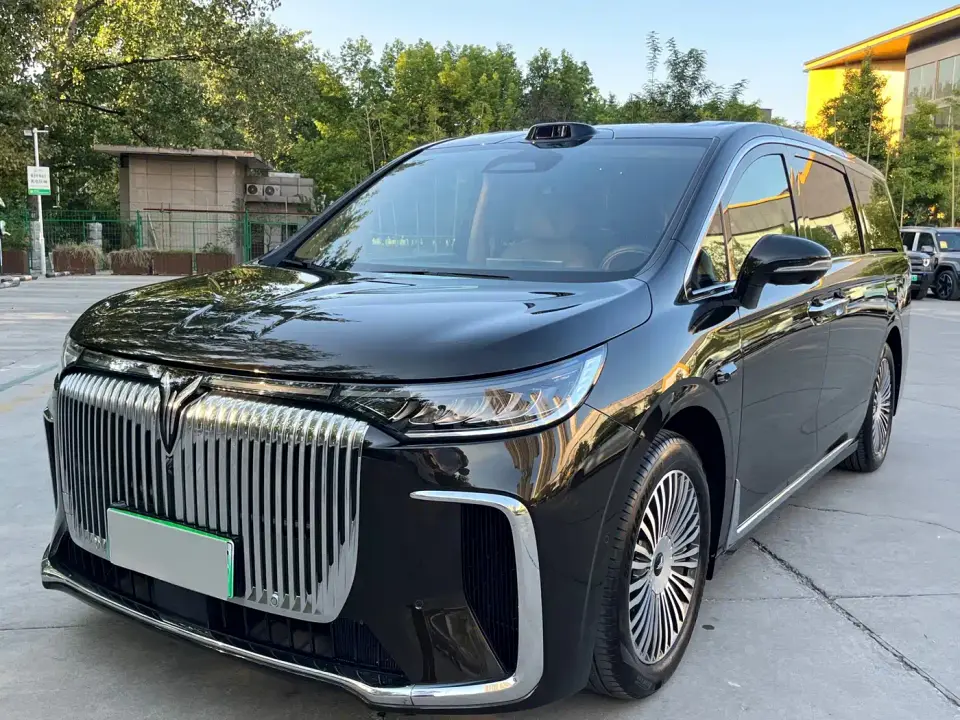 Voyah Auto Voyah Dreamer Model PHEV 4WD Premium QianKun Edition 2025