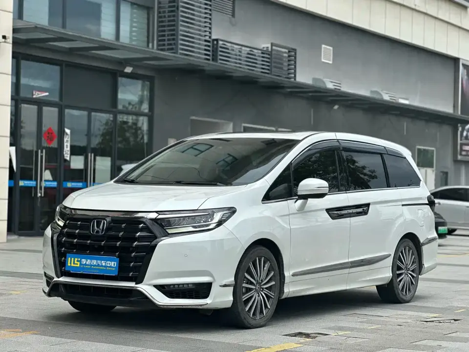 Honda Elysion 2.0L e:HEV Supreme Edition 2022