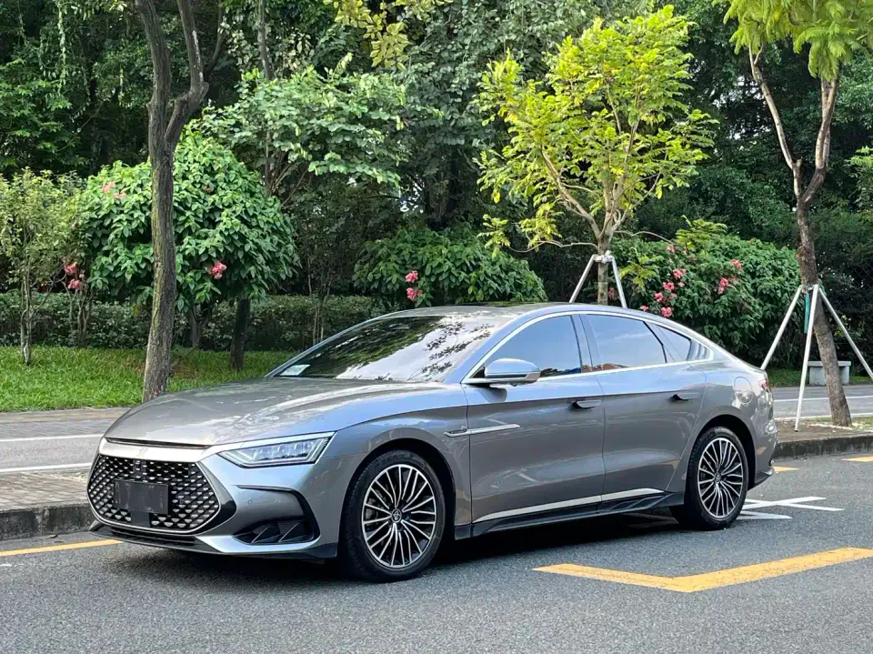 BYD Han DM-i Champion Edition 121KM Premium 2023