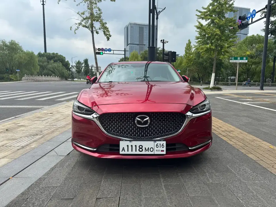 Mazda Atenza 2.0L Skyactiv Luxury 2021
