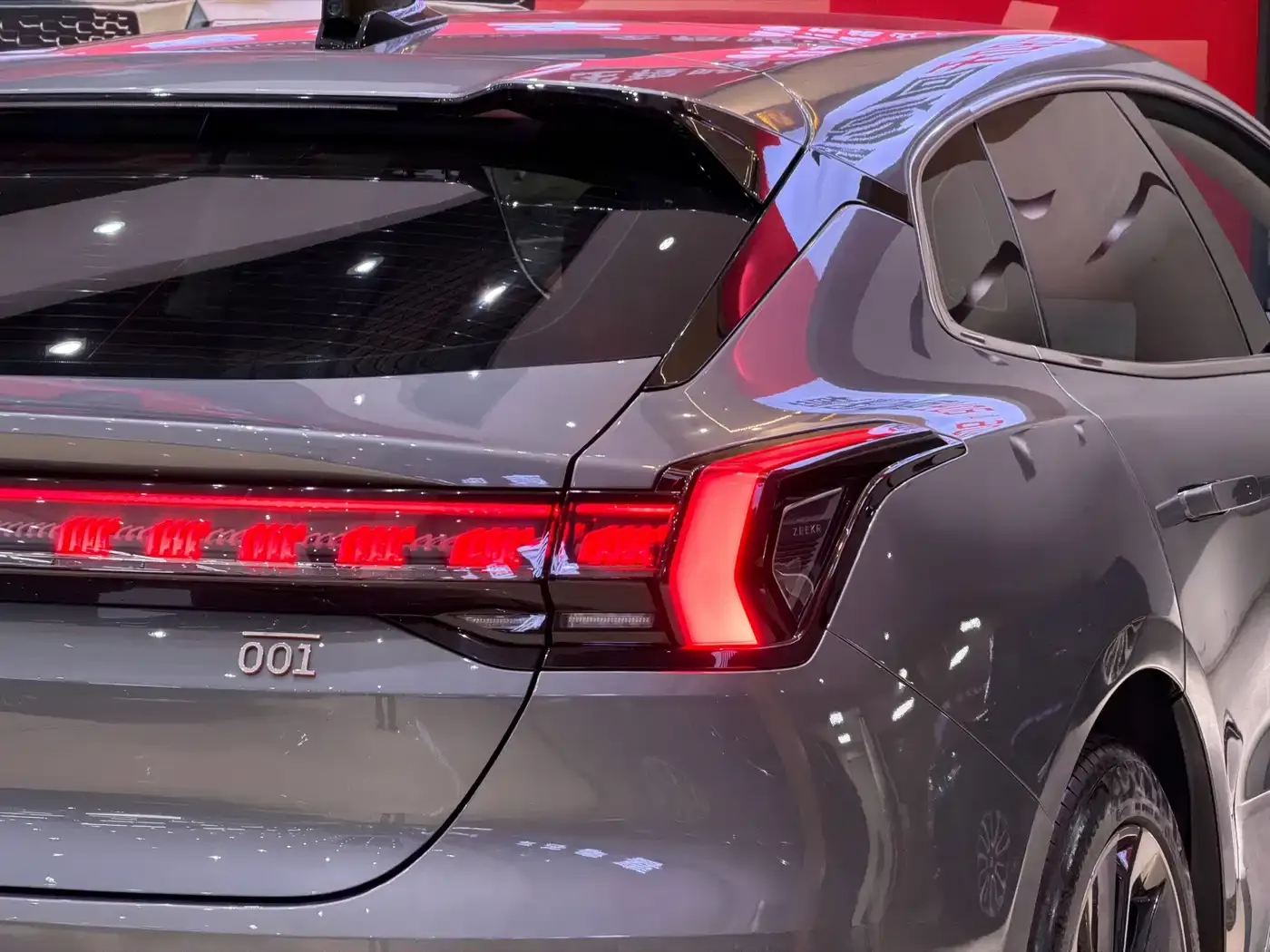 Zeekr 001 Long Range Dual Motor WE Edition 2022 — фото 4