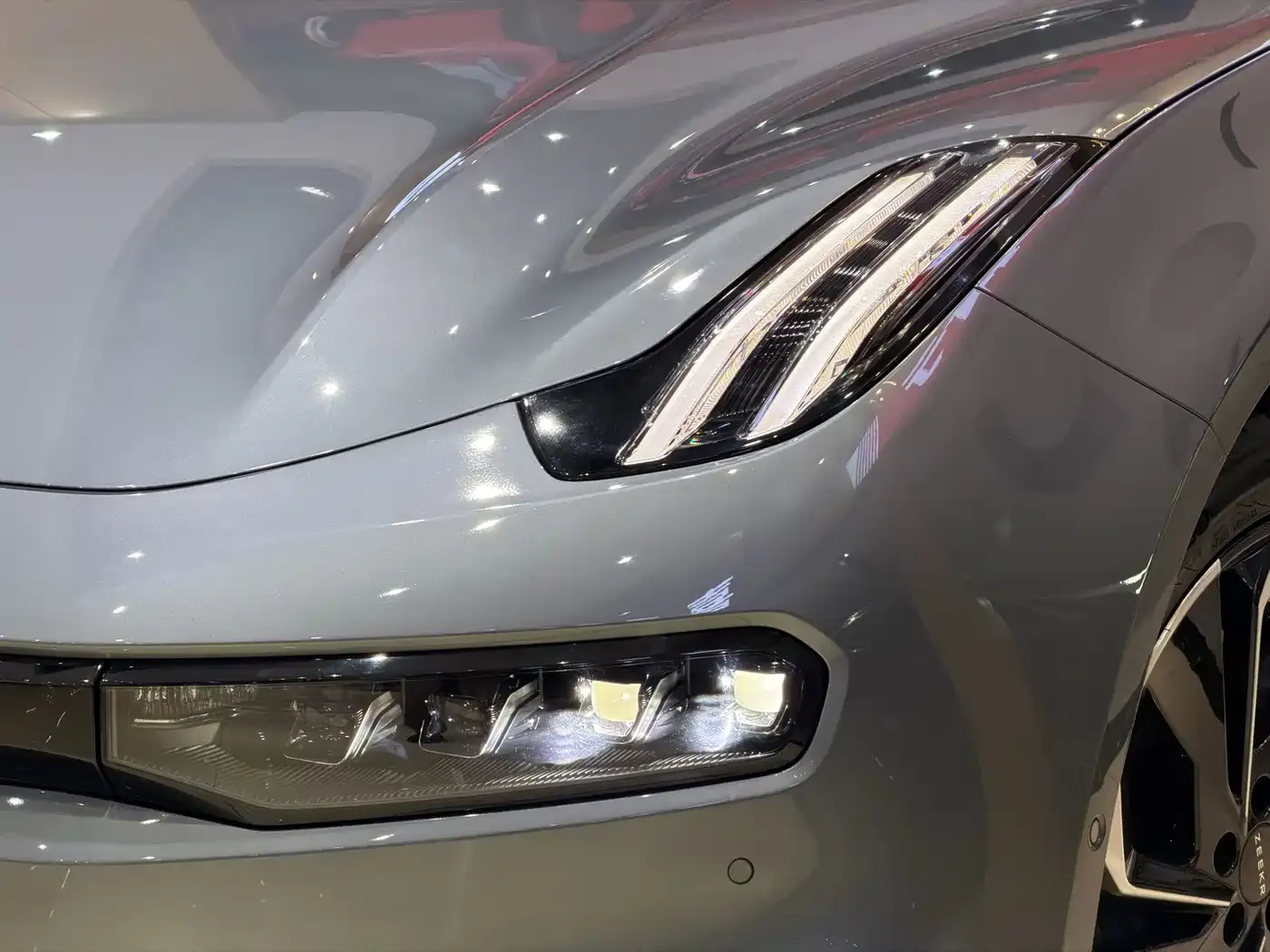 Zeekr 001 Long Range Dual Motor WE Edition 2022 — фото 3