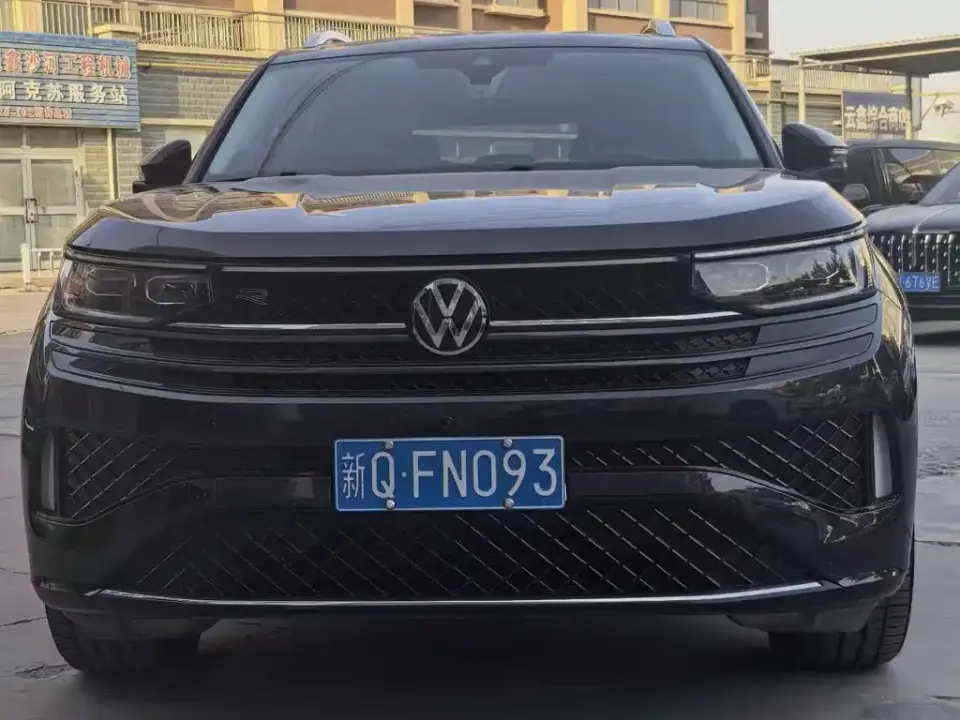 Volkswagen Talagon 380TSI 4WD R-Line Parade Shared Edition 2024