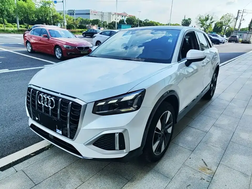 Audi Q2L 35 TFSI Fashion Elegance 2021