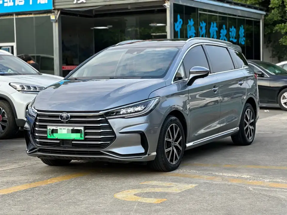 BYD Song MAX New Energy DM-i 105KM Flagship Model 2023