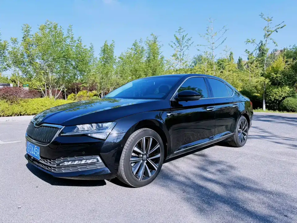 Skoda Superb Facelift TSI280 DSG Premium Edition 2024