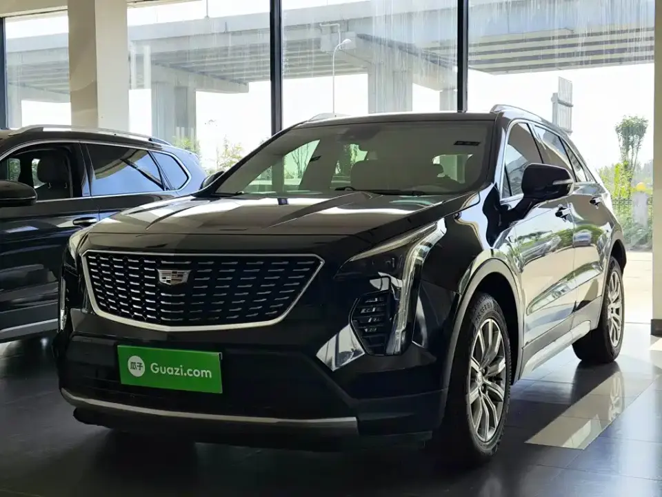 Cadillac XT4 28T FWD Luxury 2022
