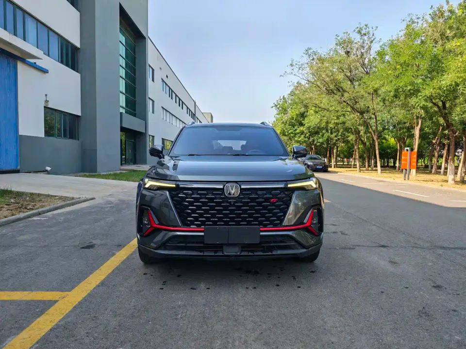 Changan CS35 PLUS Blue Whale NE 1.4T DCT Premium 2021