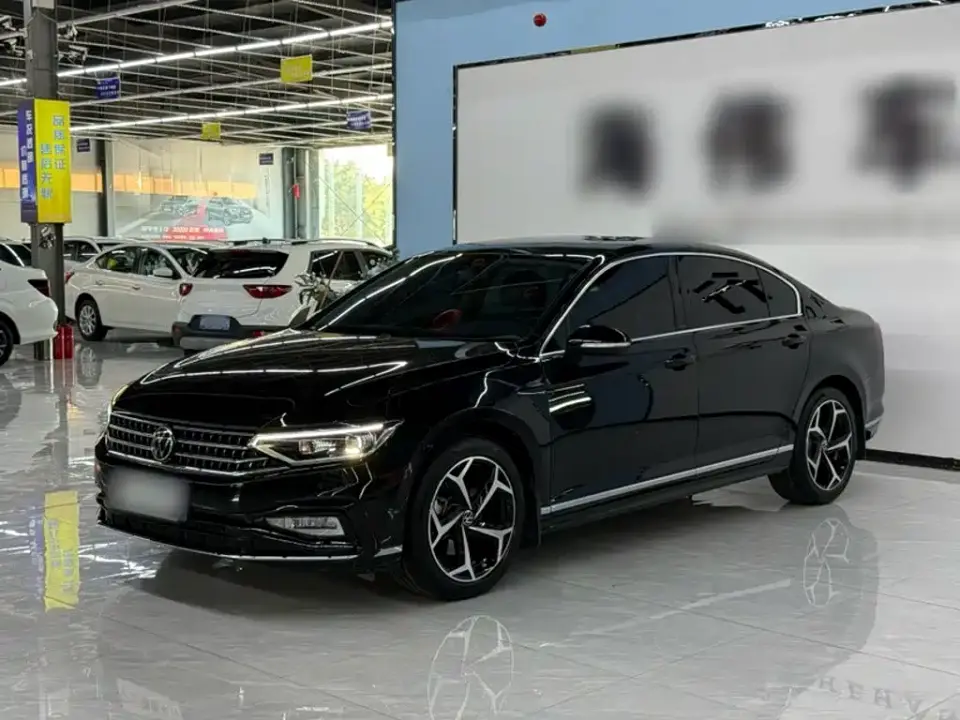 Volkswagen Magotan 2 Million Units Anniversary Edition 330TSI DSG Leading Type 2023