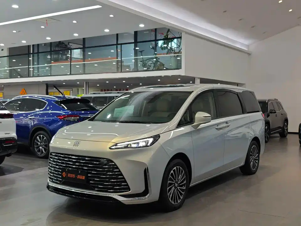 Buick GL8 New Energy Land Honor Premium Edition 7-Seater 2025