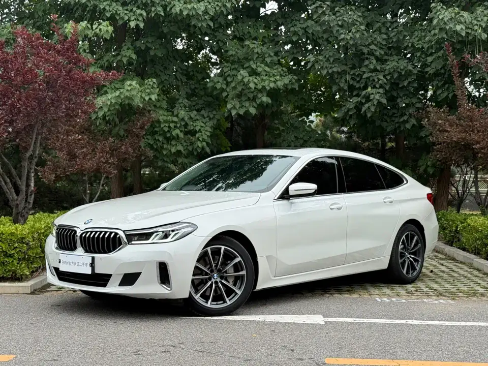 BMW 6 Series GT Model 630i Luxury Design Package 2025
