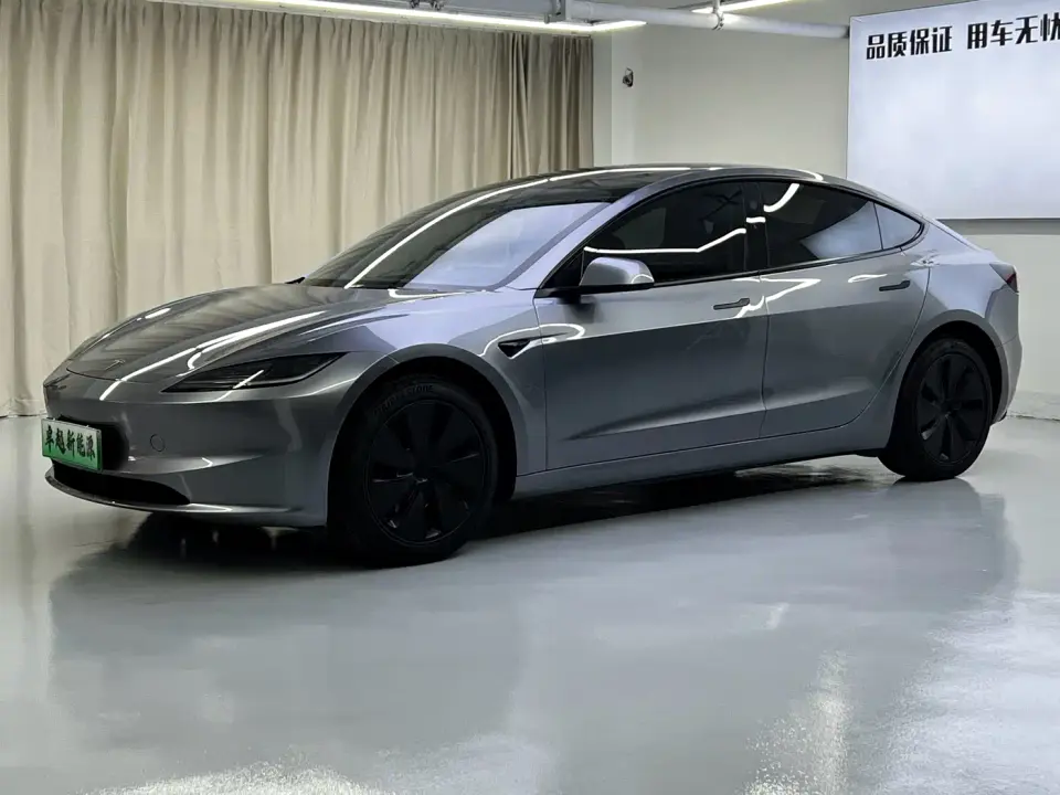 Tesla Model 3 Model Long Range Rear-Wheel Drive 2025