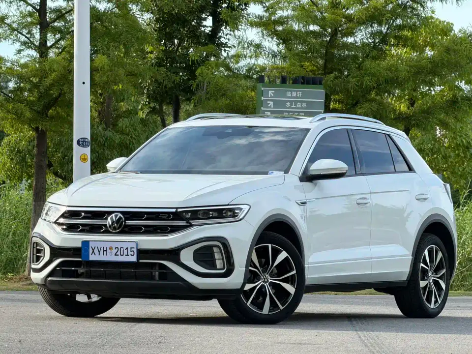 Volkswagen T-ROC 300TSI DSG 2WD Morning Light Edition 2024