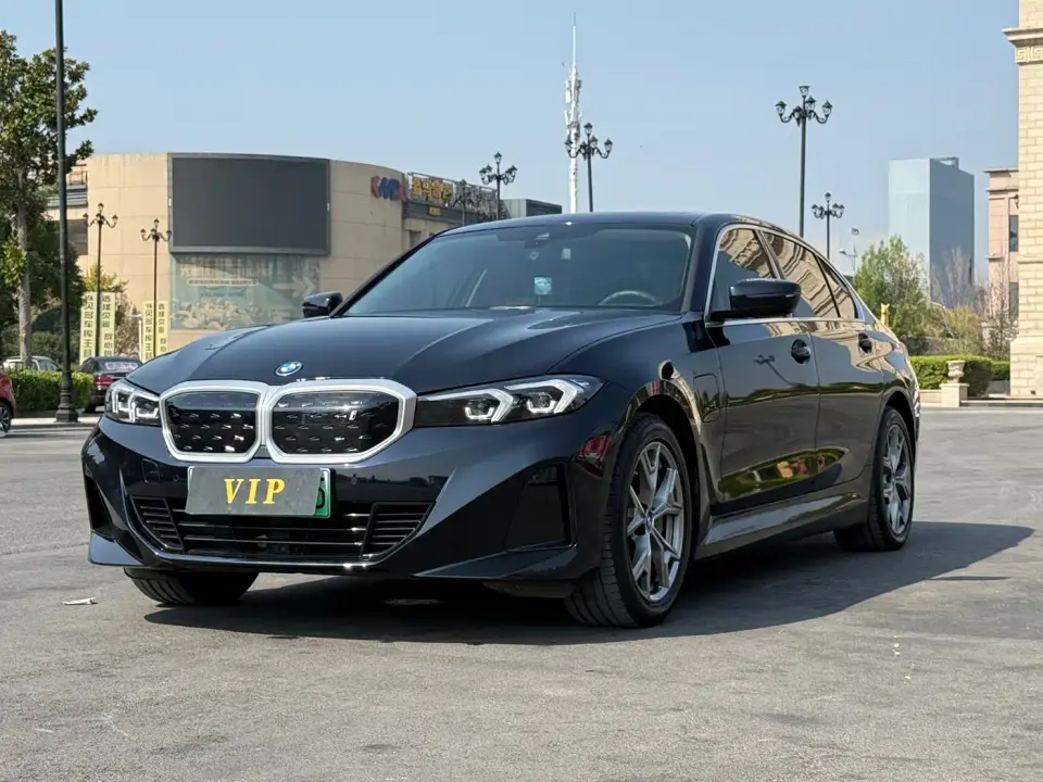 BMW i3 eDrive 35 L 2024
