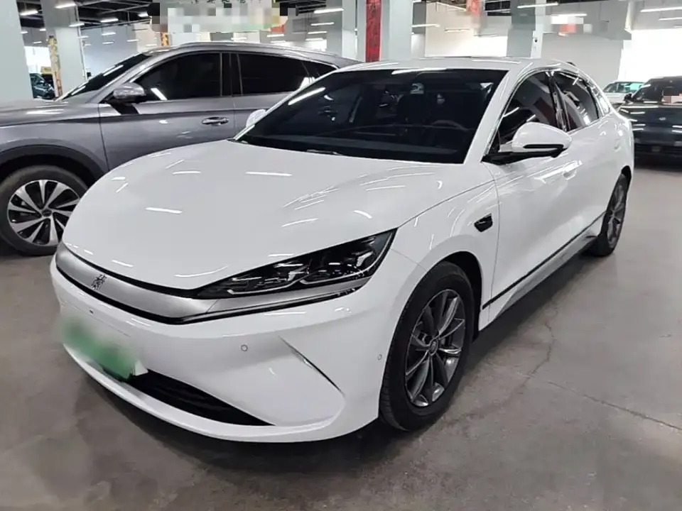 BYD Qin L EV 470KM Leading Edition 2025